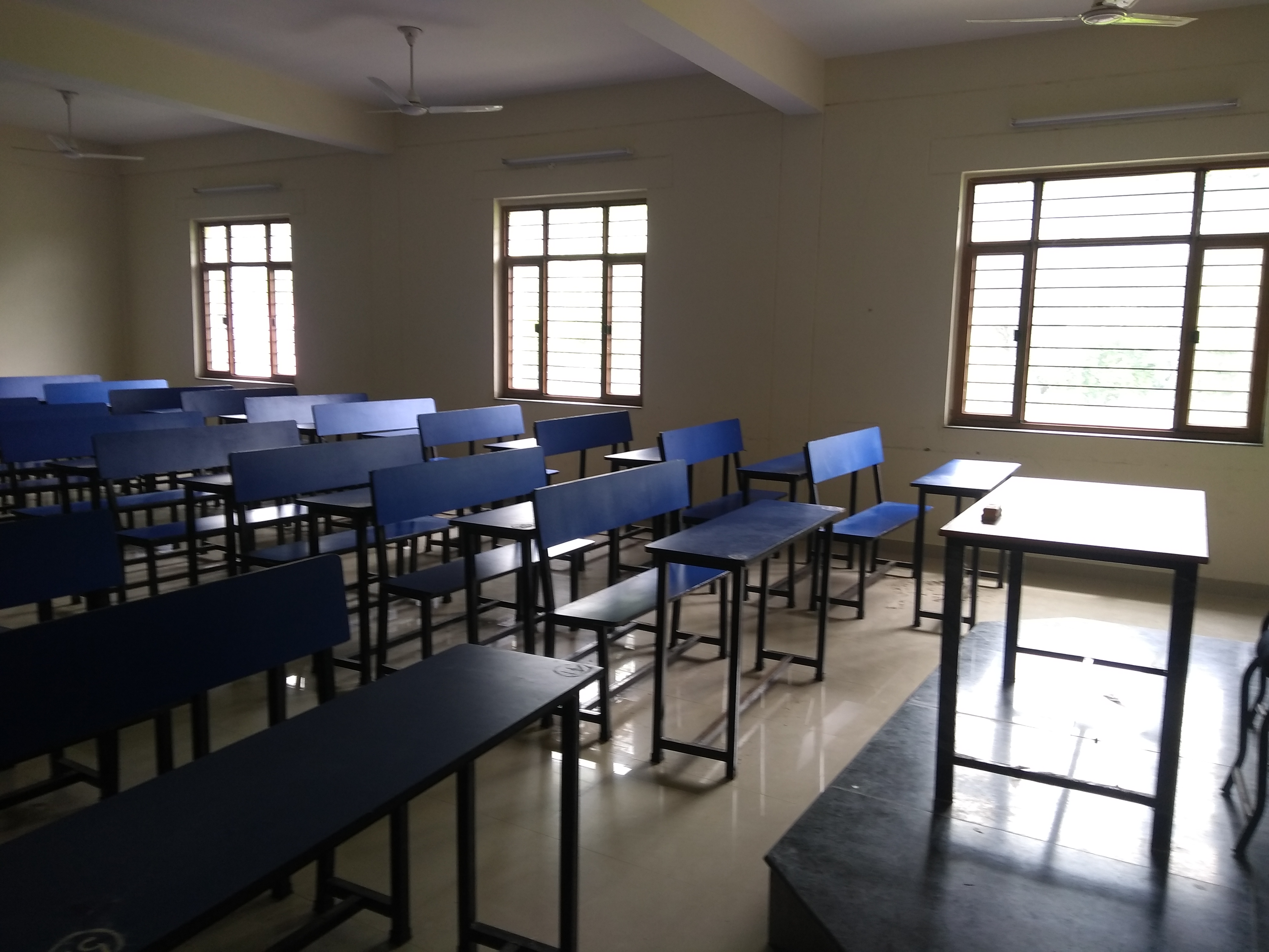 Classroom11.jpg