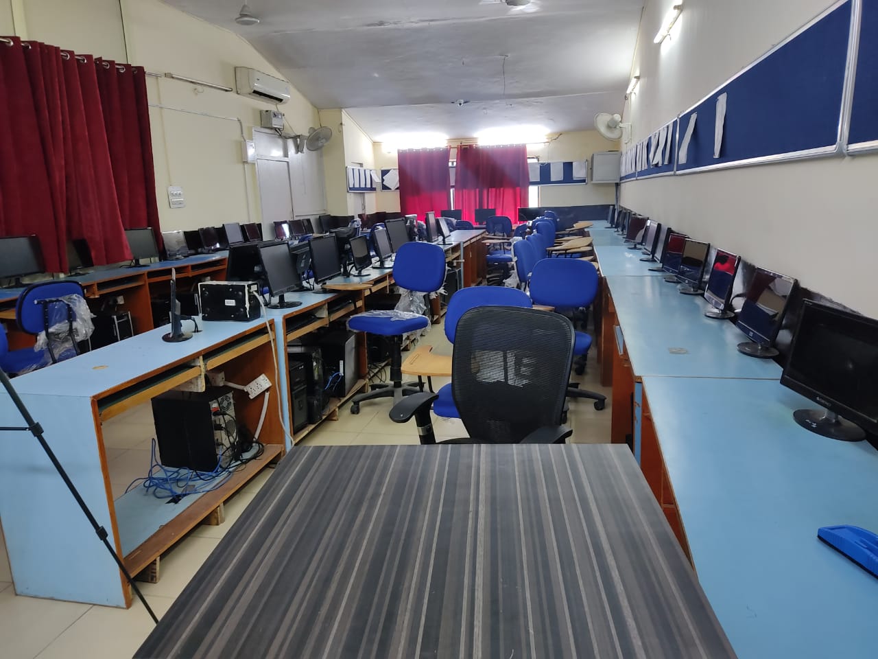 Computer LAB.jpeg