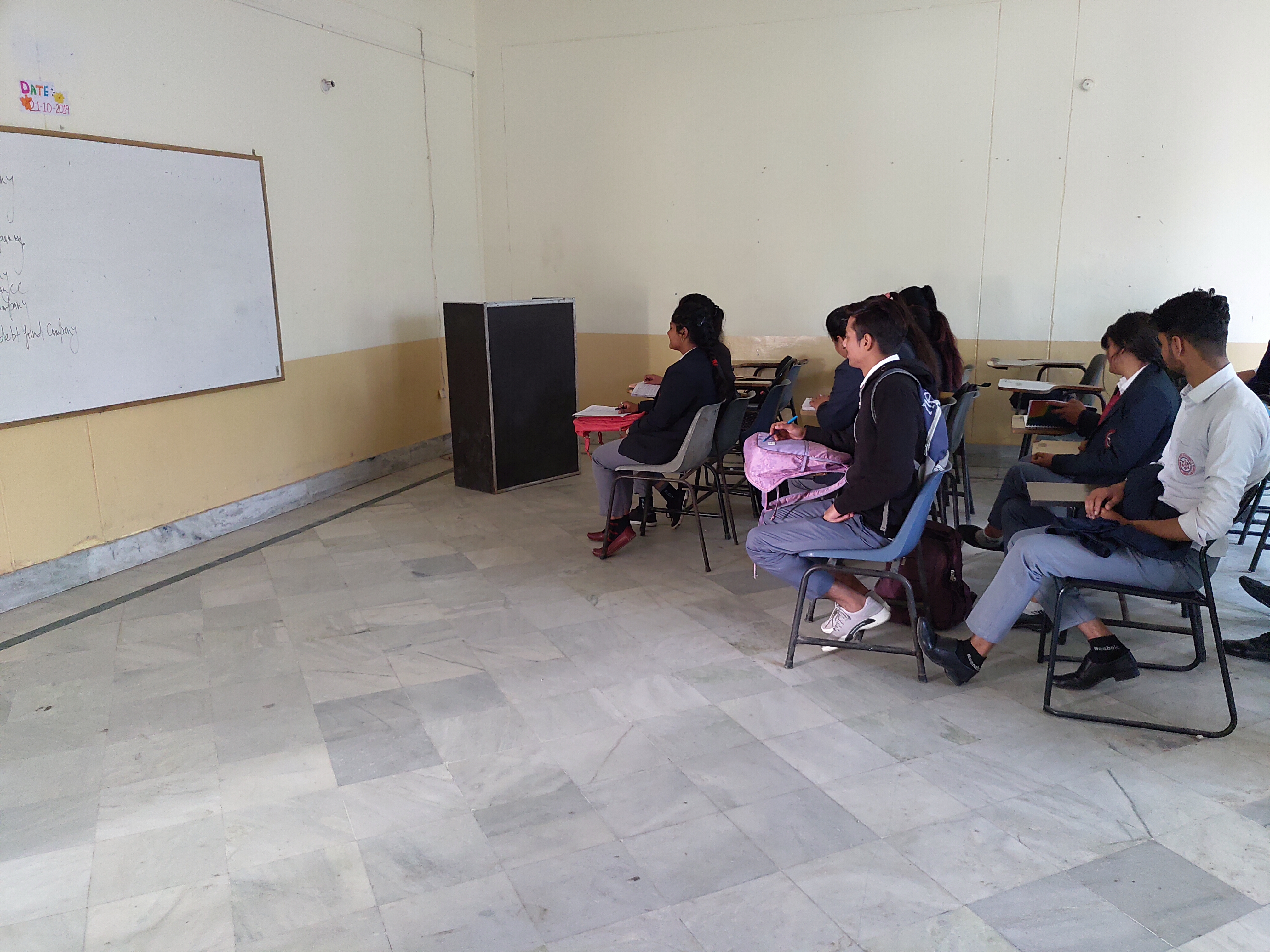 classroom.jpg