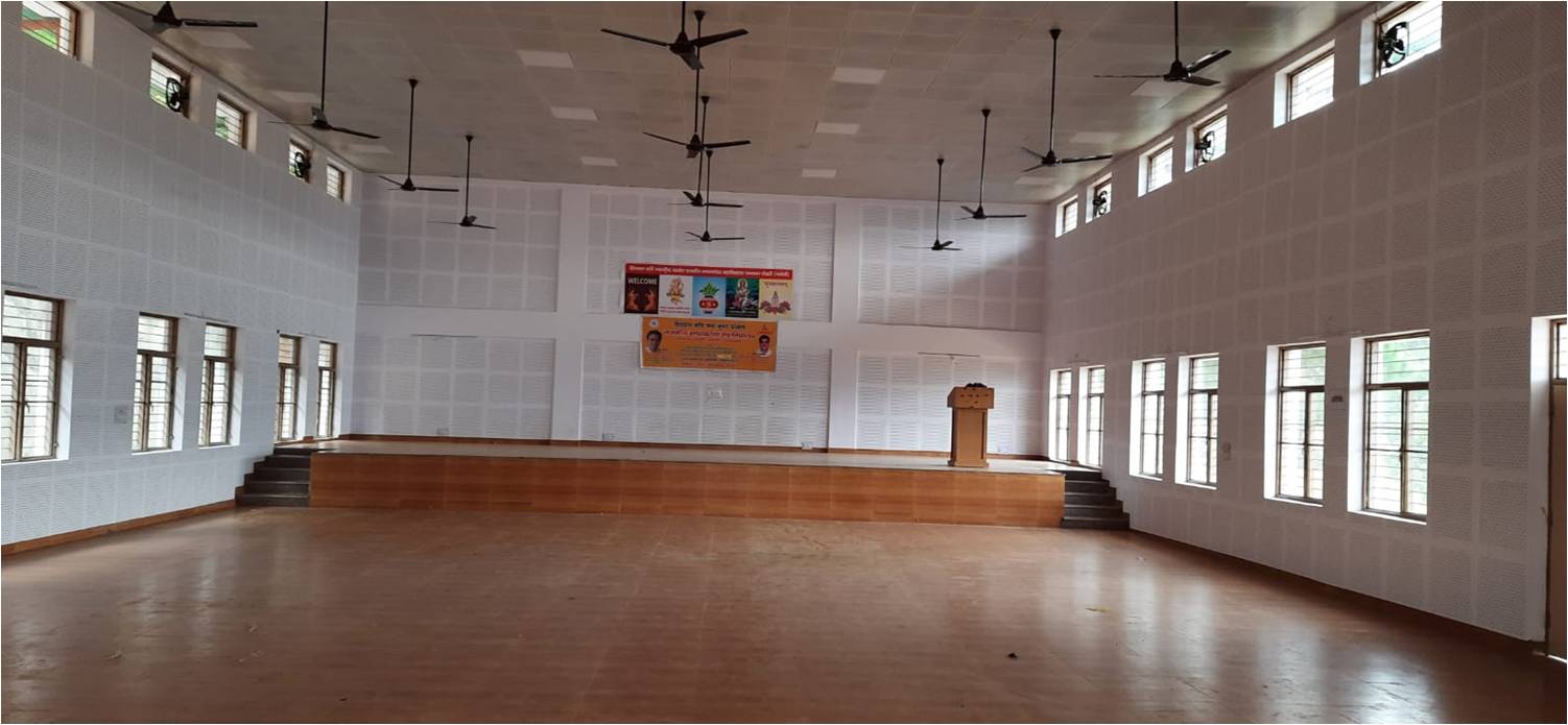 hall2.jpg