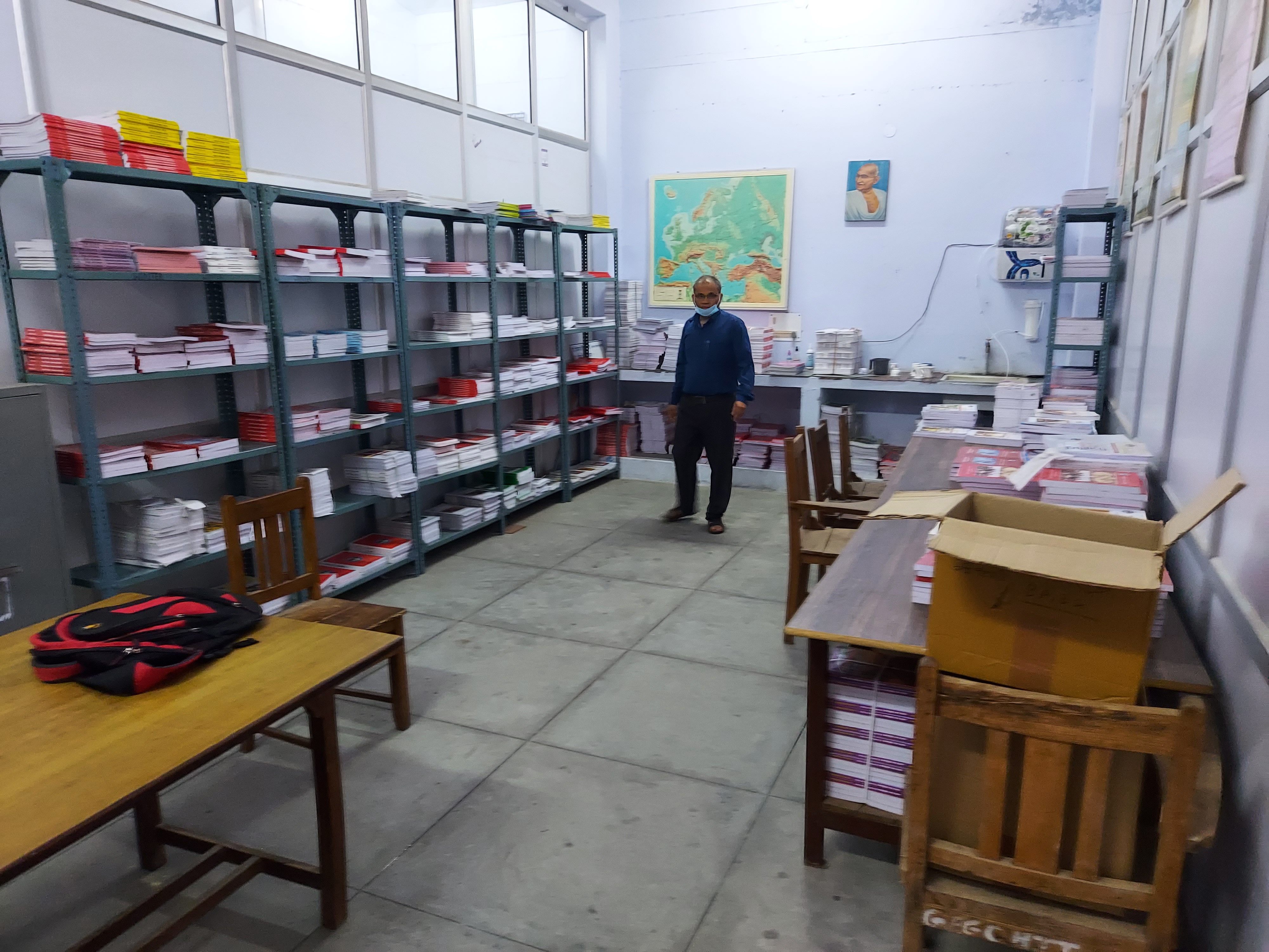book store22.jpg