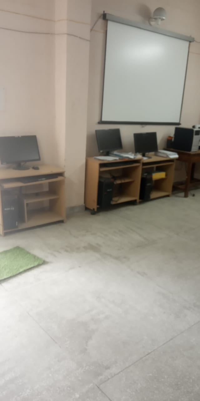 Lab.jpeg