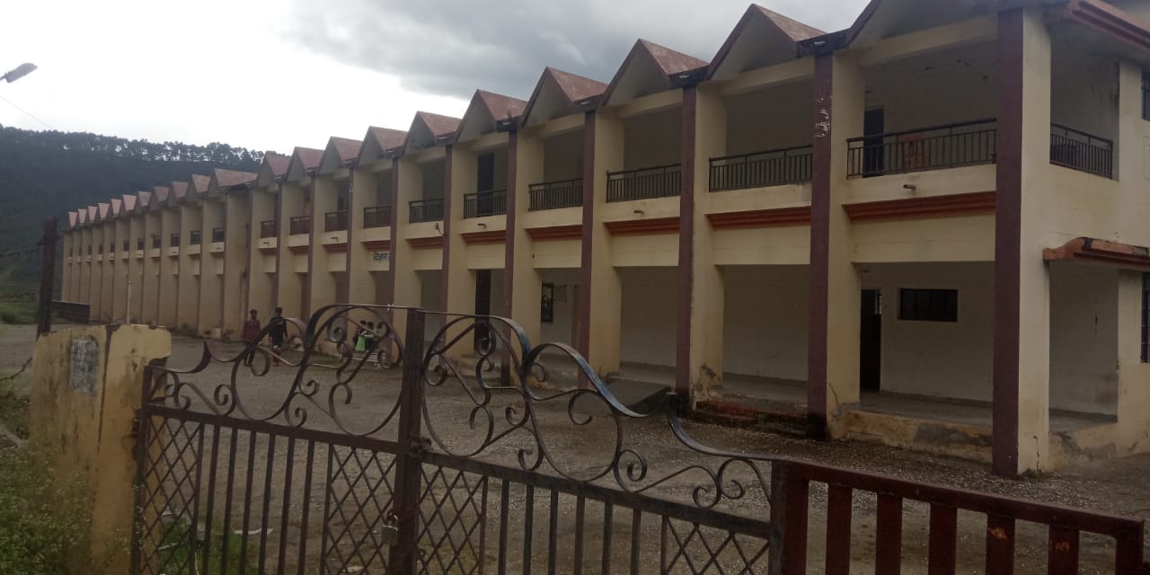 mainbuilding.jpeg