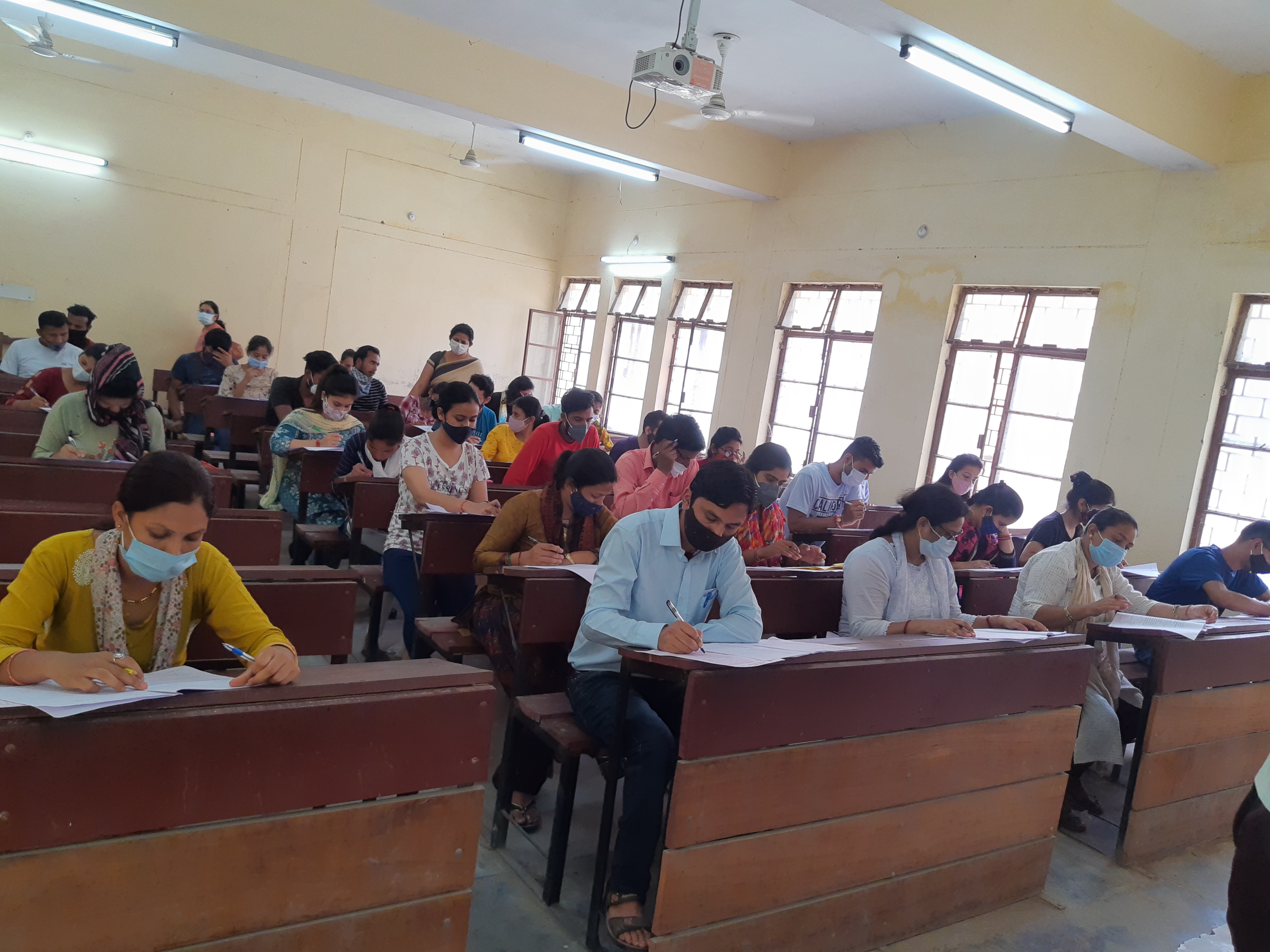 classroom1.jpg