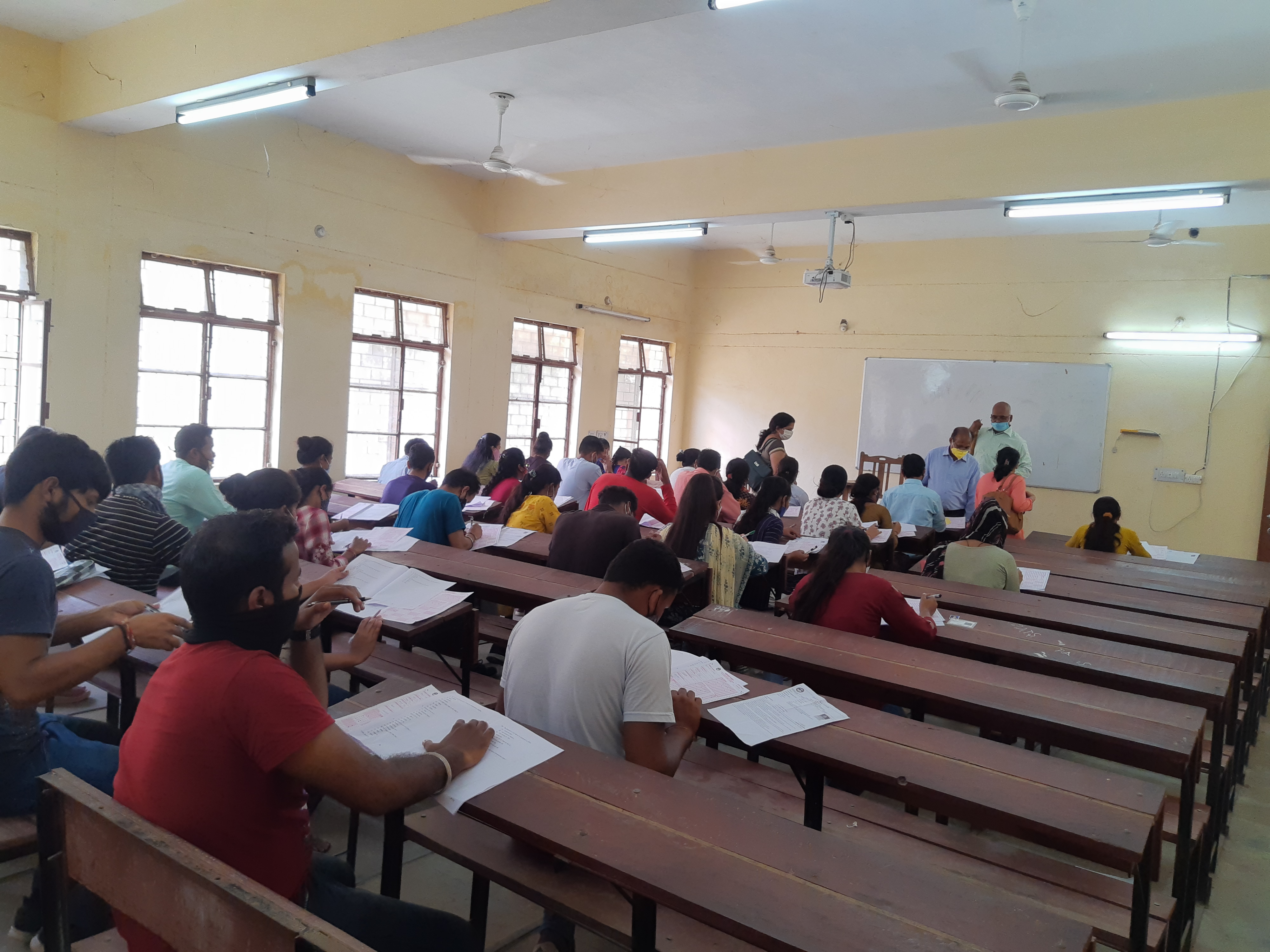 classroom3.jpg