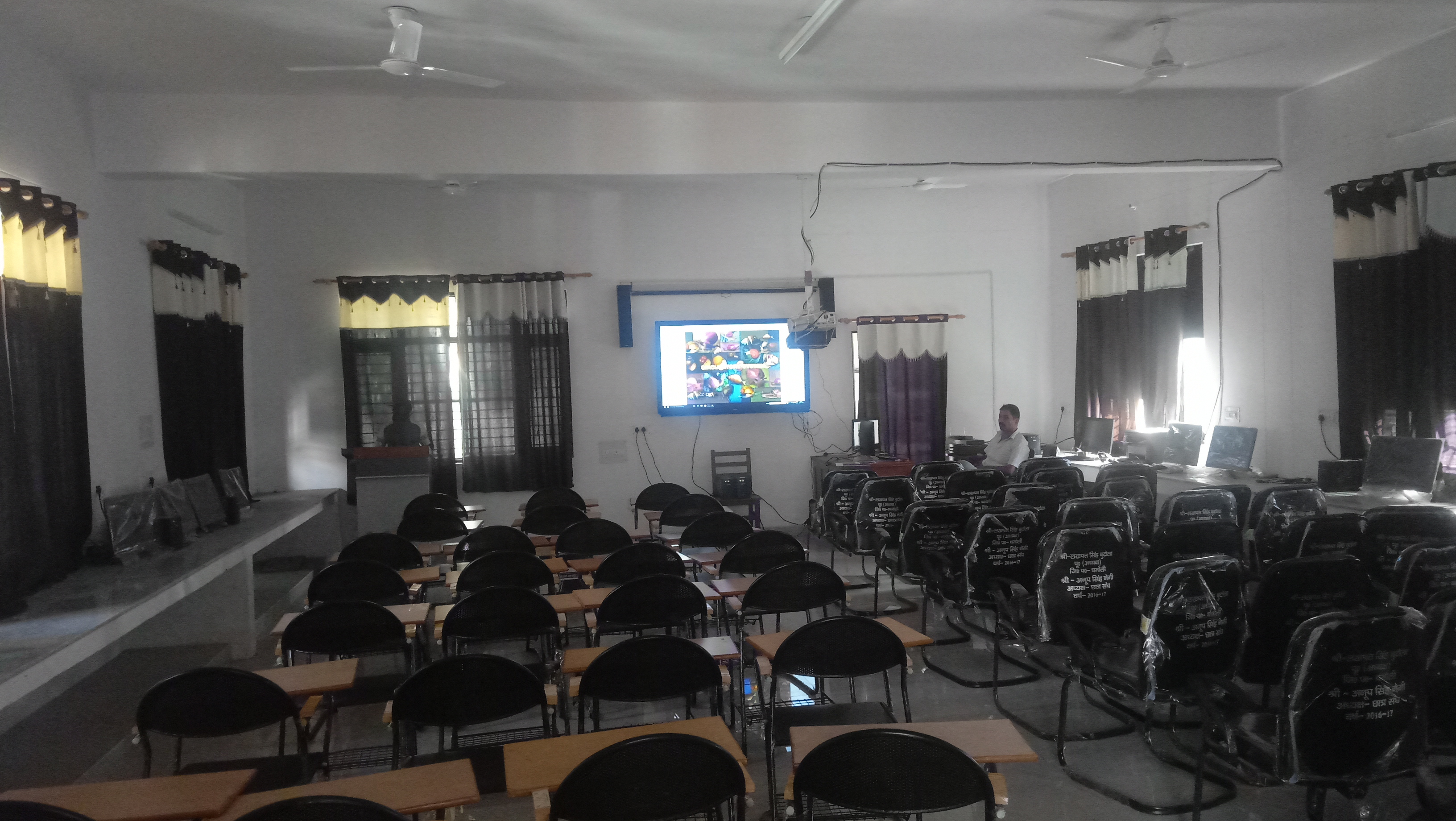 IT ROOM.jpg