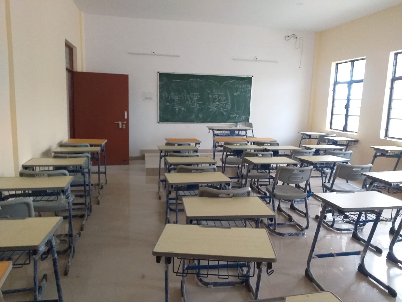 classroom.jpg