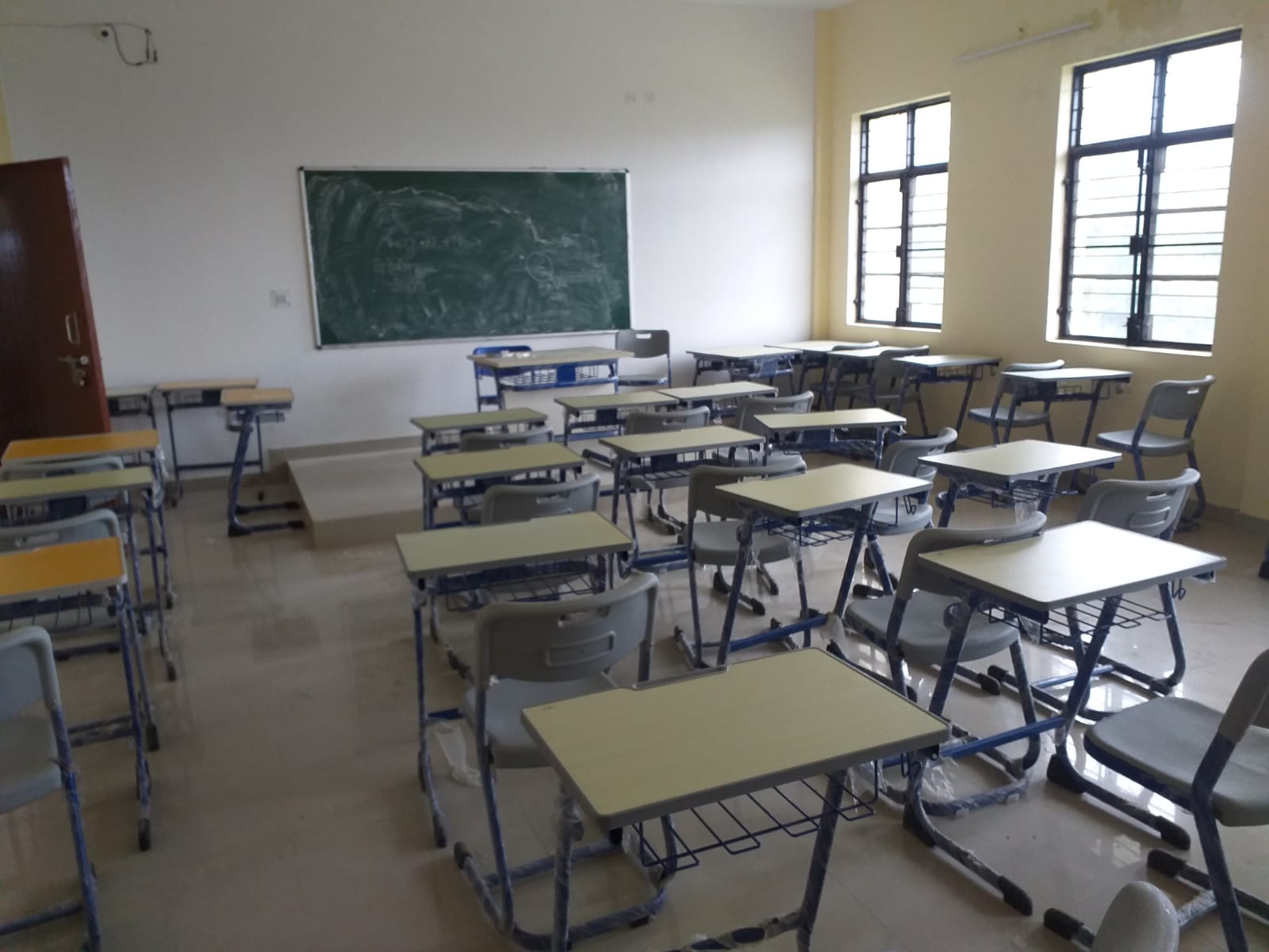 classroom4.jpg