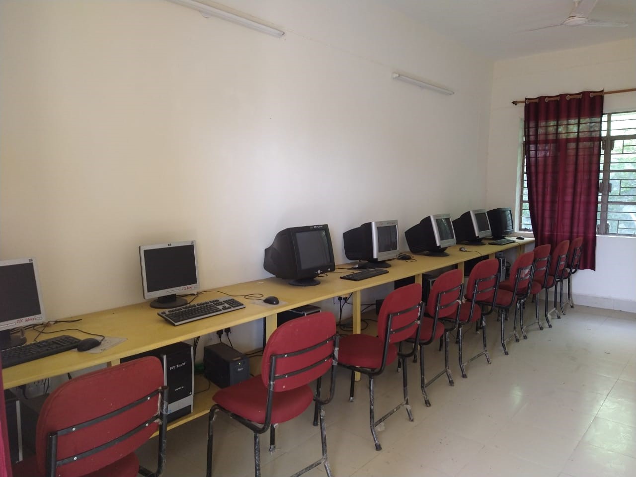 computer lab photo.jpeg