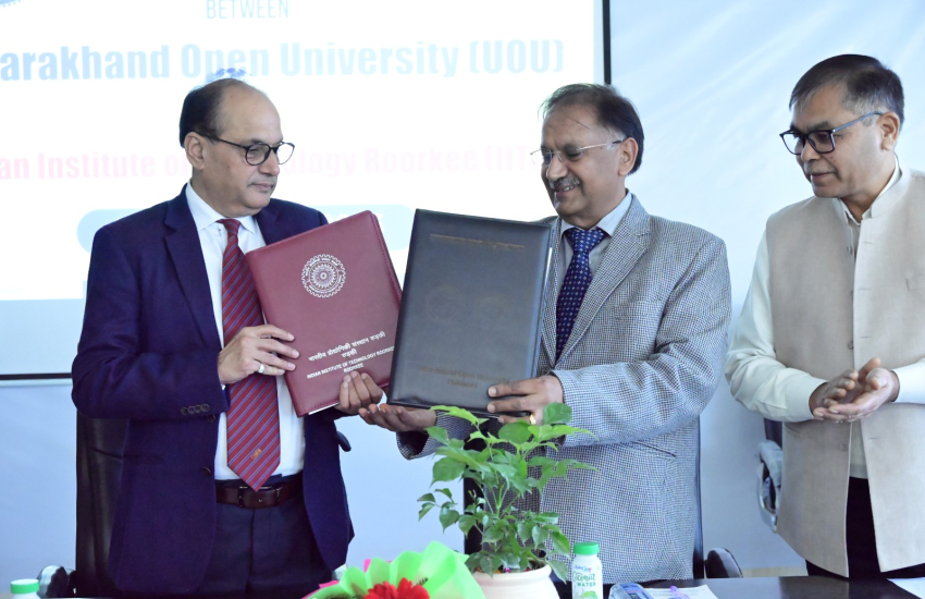 उत्तराखण्ड मुक्त विश्वविद्यालय और भारतीय प्रौद्योगिकी संस्थान (IIT) रुड़की के बीच आज एक महत्वपूर्ण समझौता ज्ञापन (MOU) पर हस्ताक्षर किए गए